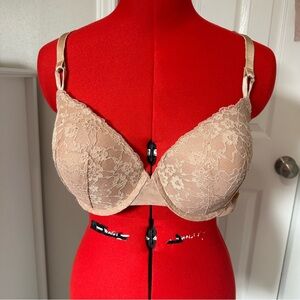 Victoria's Secret Lace Bra in Beige